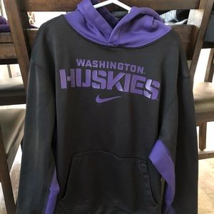 Washington Huskies Nike hoodie